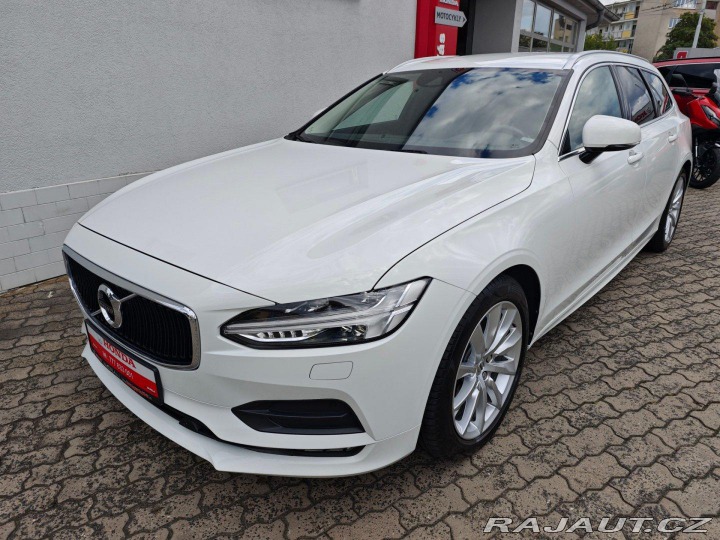 Volvo V90 2.0 D4 FWD Momentum 140kW 2019
