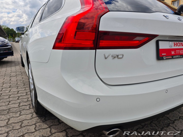 Volvo V90 2.0 D4 FWD Momentum 140kW 2019