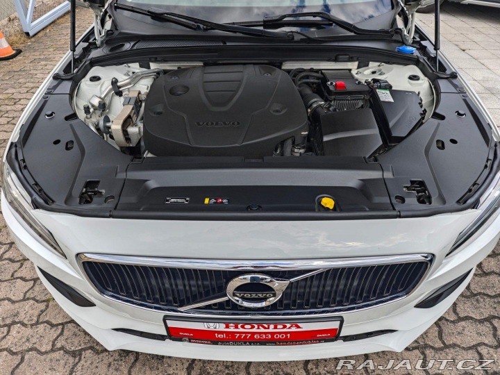 Volvo V90 2.0 D4 FWD Momentum 140kW 2019