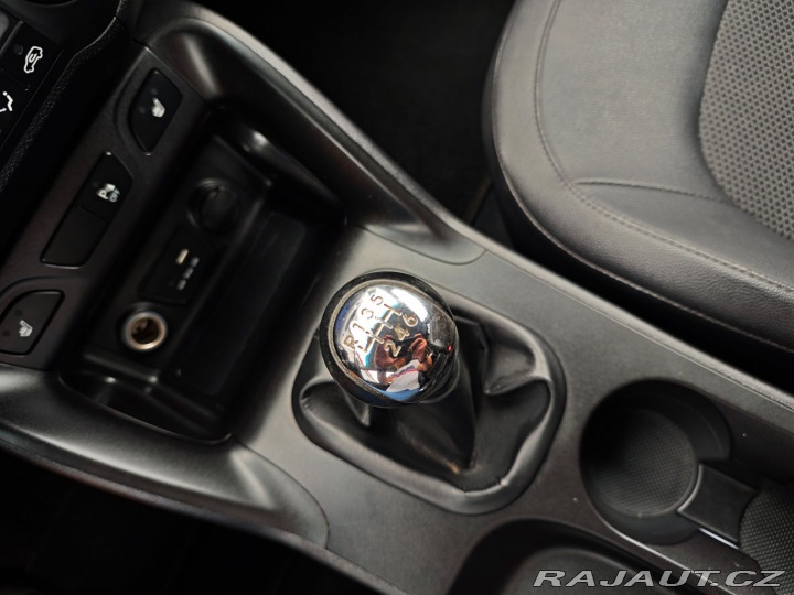 Hyundai ix35 1.7 CRDi Plus Kamera ČR 2015