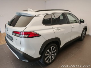 Toyota Corolla Cross 2,0 Hybrid e-CVT Executiv 2024