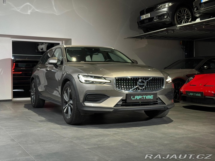 Volvo V60 Cross*MonumntPro*AWD*ACC* 2019
