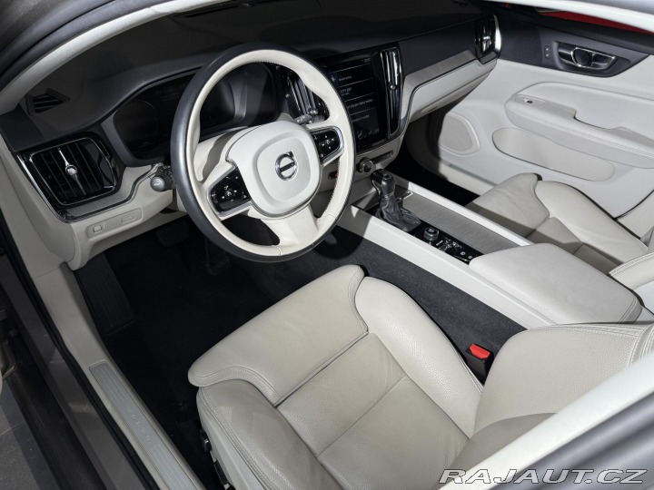 Volvo V60 Cross*MonumntPro*AWD*ACC* 2019