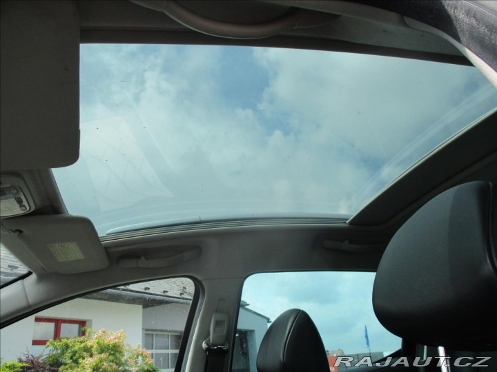 Peugeot 207 1,6 HDi 82kw SW OUTDOOR 2010
