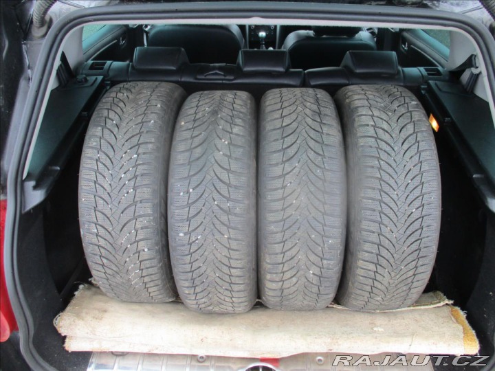 Peugeot 207 1,6 HDi 82kw SW OUTDOOR p 2010