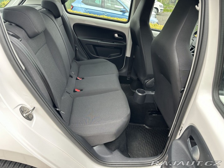 Volkswagen up! 1,0MPI 44kW MOVE SERVISKA 2019