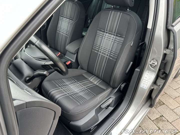 Volkswagen Golf 1,4TSI 92kW DSG LOUNGE SE 2015