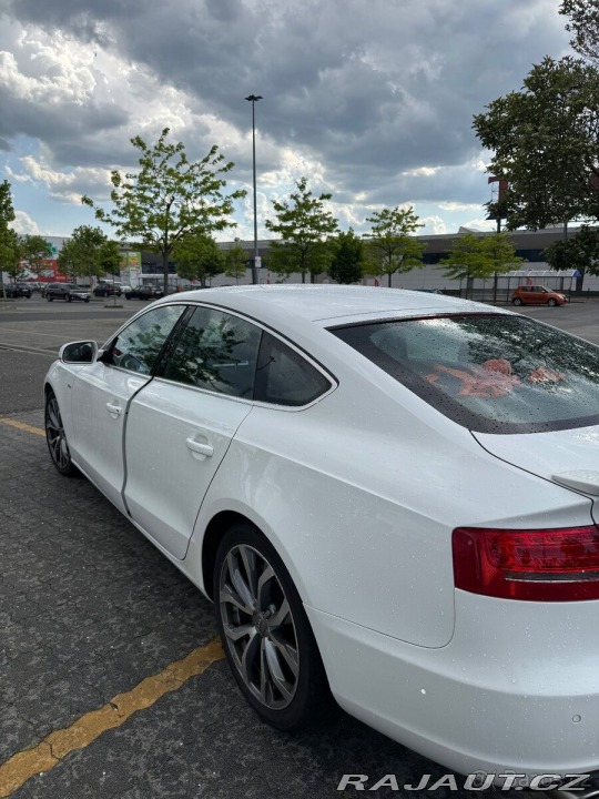 Audi A5 3,0 Prodam 2010