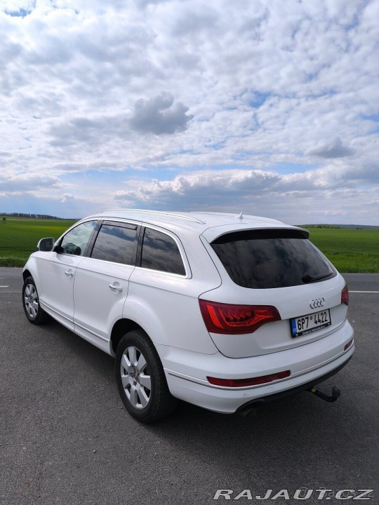 Audi Q7 3,0 TDI FL TOP STAV 2012