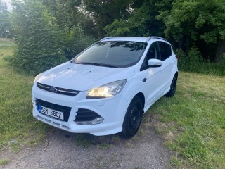 Ford Kuga 2,0   TDCi 103 kW, 4x4, r
