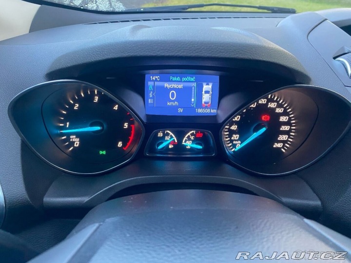 Ford Kuga 2,0 TDCi 103 kW, 4x4, r 2014