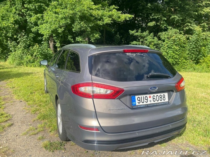 Ford Mondeo 2,0 TDCi 110 kW, automa 2015