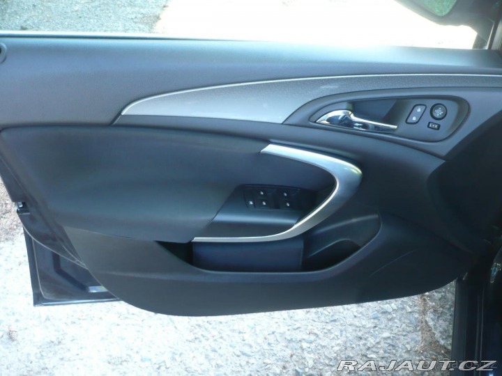 Opel Insignia 2,0 SLEVA 2015