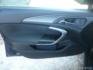 Opel Insignia 2,0   SLEVA 2015