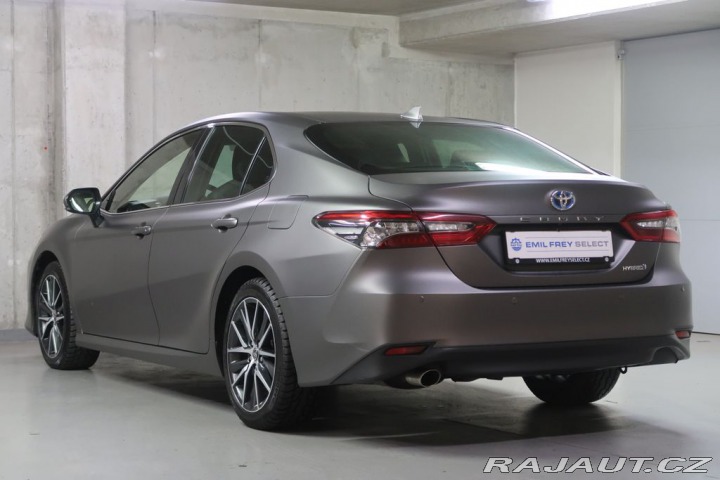 Toyota Camry 2.5Hybrid,CZ,24mZárukaExe 2023