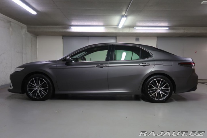 Toyota Camry 2.5Hybrid,CZ,24mZárukaExe 2023