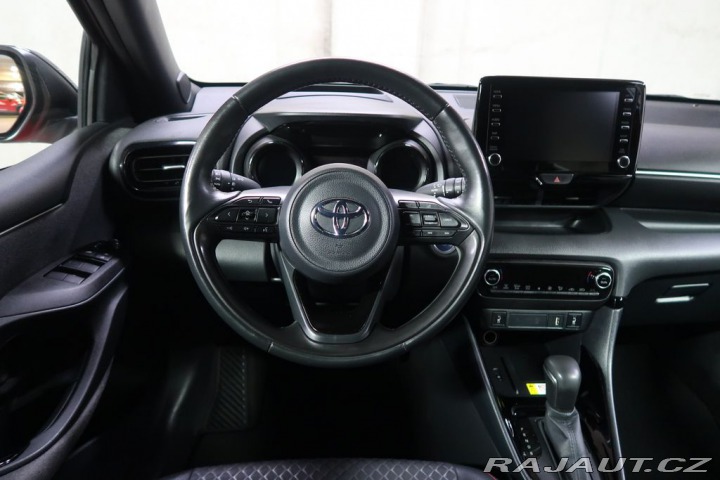 Toyota Yaris 1.5Hybrid,CZ,1Maj,Selecti 2021