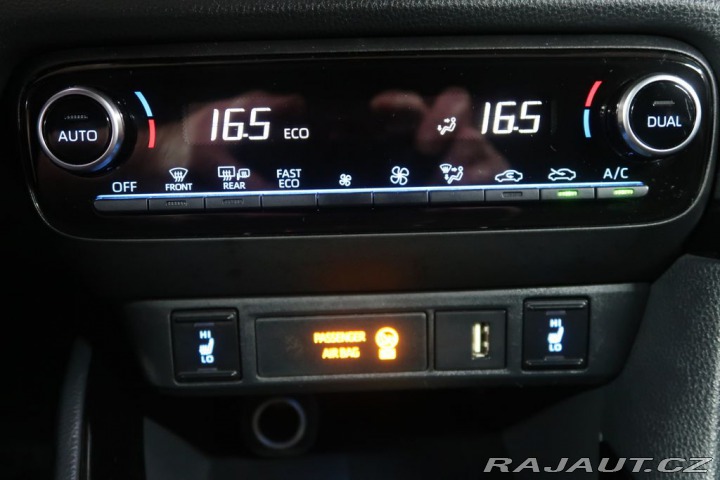 Toyota Yaris 1.5Hybrid,CZ,1Maj,Selecti 2021