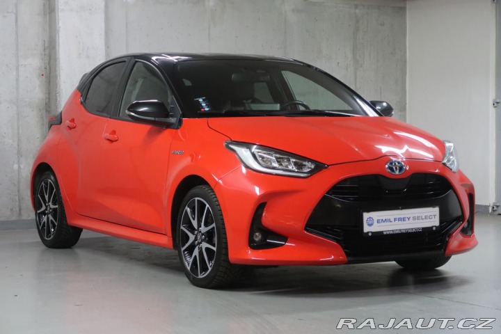 Toyota Yaris 1.5Hybrid,CZ,1Maj,Selecti 2021