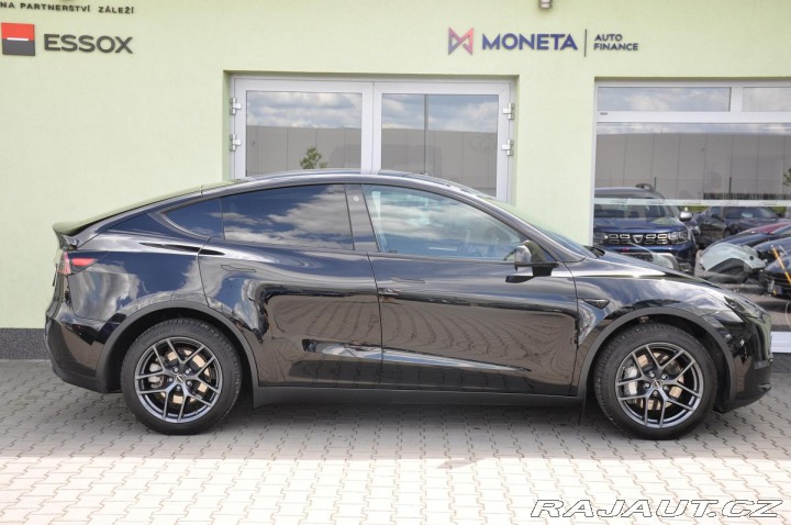 Tesla Model Y LONG RANGE DUAL REZERVACE 2023