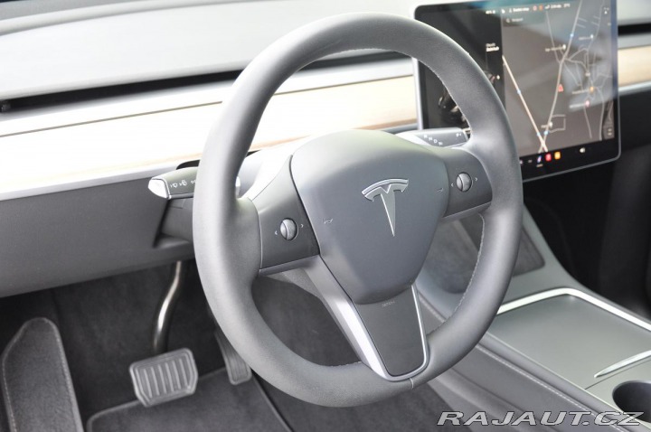 Tesla Model Y LONG RANGE DUAL 2023