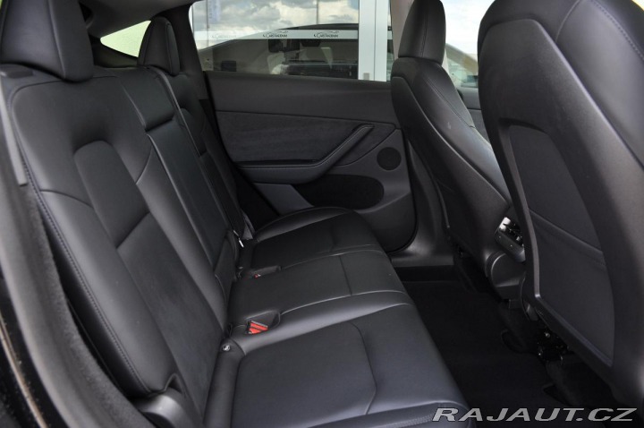 Tesla Model Y LONG RANGE DUAL REZERVACE 2023