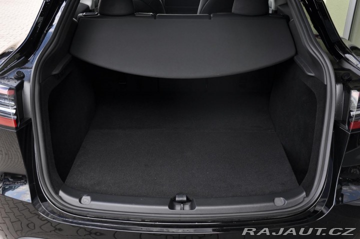 Tesla Model Y LONG RANGE DUAL REZERVACE 2023