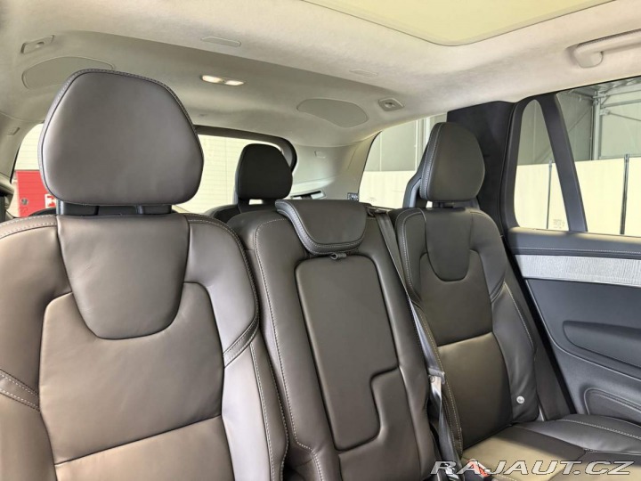 Volvo XC90 B5 2.0L 250+14k AT8 AWD U 2025