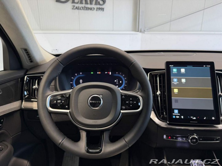 Volvo XC90 B5 2.0L 250+14k AT8 AWD U 2025