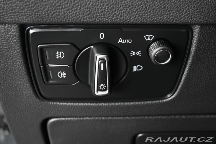Volkswagen Passat 2,0 TDI 110 kW DSG ELEGAN 2021