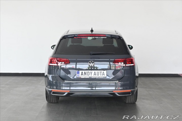 Volkswagen Passat 2,0 TDI 110 kW DSG ELEGAN 2021