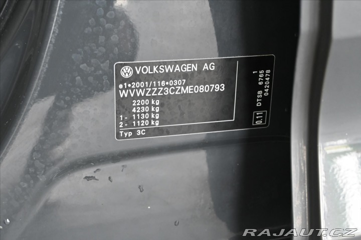 Volkswagen Passat 2,0 TDI 110 kW DSG ELEGAN 2021