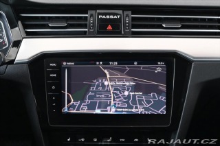 Volkswagen Passat 2,0 TDI 110 kW DSG ELEGAN 2021