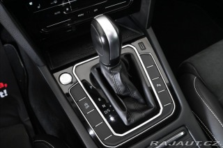 Volkswagen Passat 2,0 TDI 110 kW DSG ELEGAN 2021