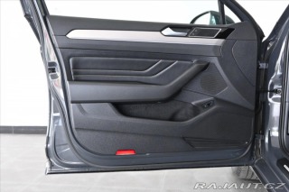 Volkswagen Passat 2,0 TDI 110 kW DSG ELEGAN 2021