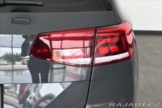 Volkswagen Passat 2,0 TDI 110 kW DSG ELEGAN 2021