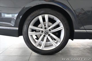 Volkswagen Passat 2,0 TDI 110 kW DSG ELEGAN 2021