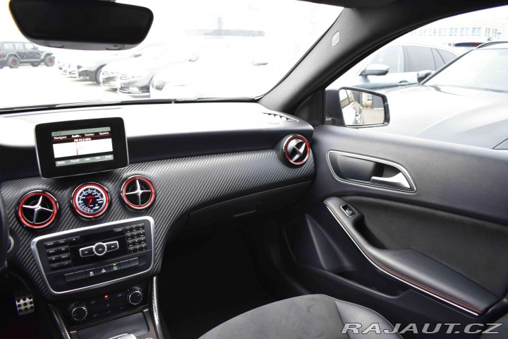 Mercedes-Benz A A45AMG*4MATIC*76t.KM* 2015