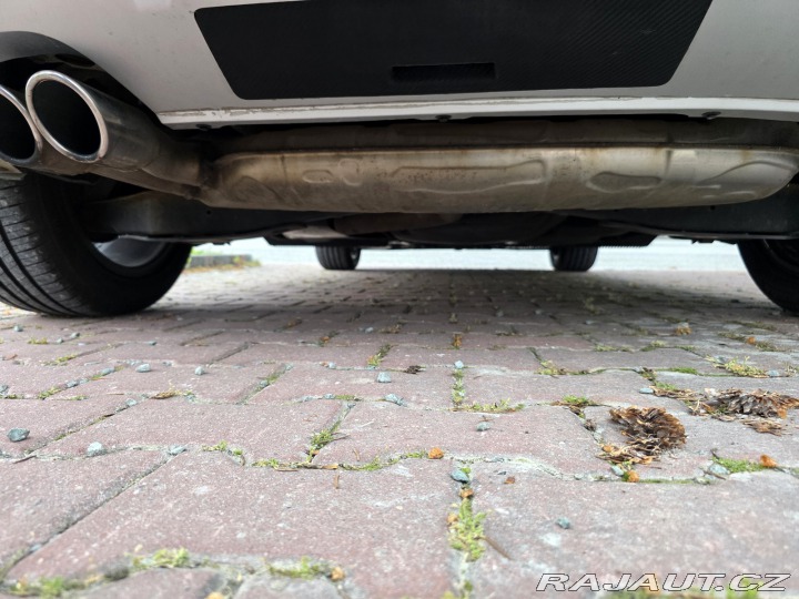Škoda Yeti SPORT EDIT 2.0 TDi 81 KW 2014