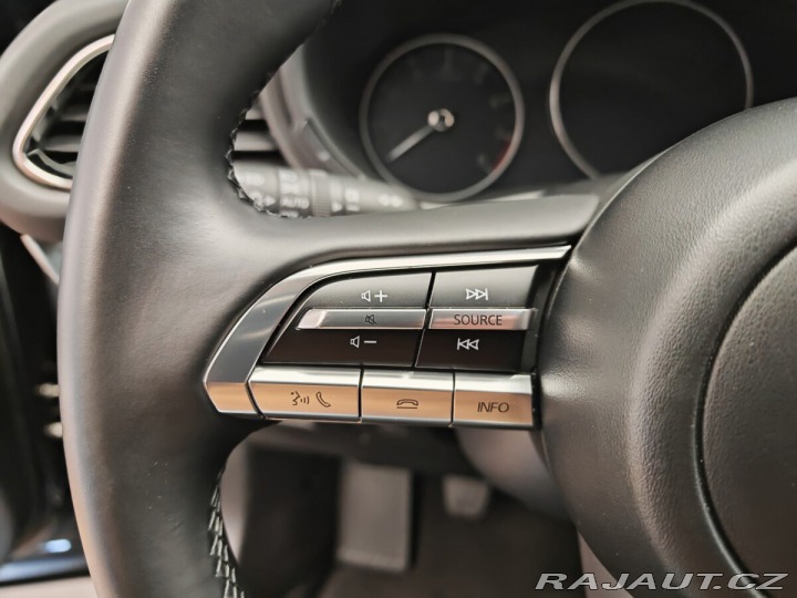 Mazda CX-30 2,0 , Manuál, Top Stav 2023