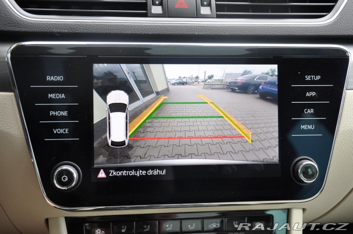 Škoda Superb 2,0TDi DSG STYLE 4x4 ČR 1 2018