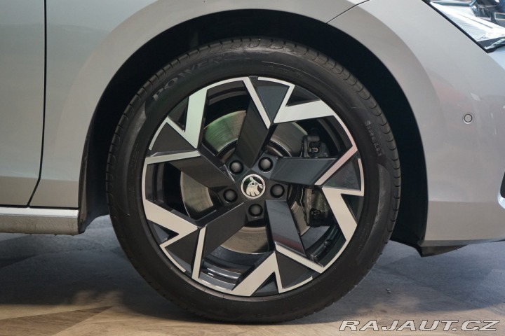 Škoda Superb TDI*4X4*L&K*DCC*TOW 2024