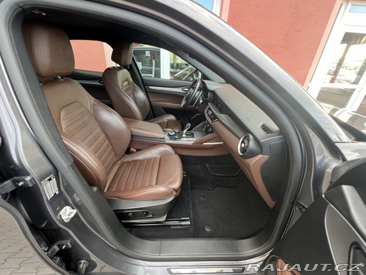 Alfa Romeo Stelvio 2.2 JTDM Q4 Lusso 154kW 2019