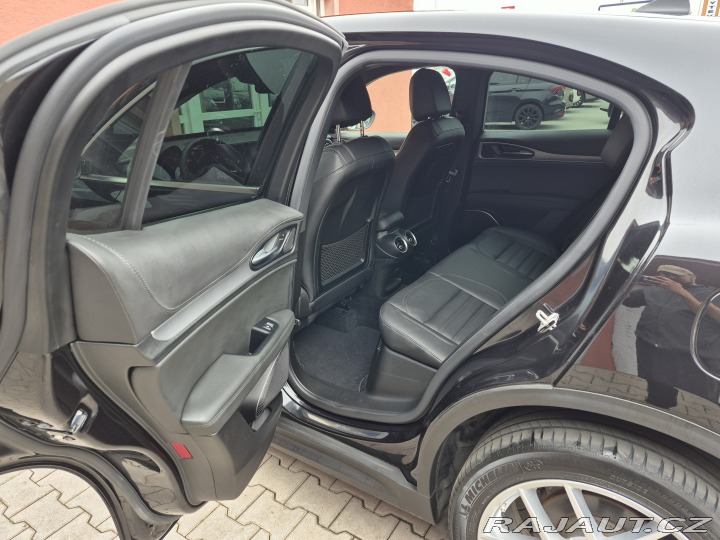 Alfa Romeo Stelvio Super Q4 206 kW 2019