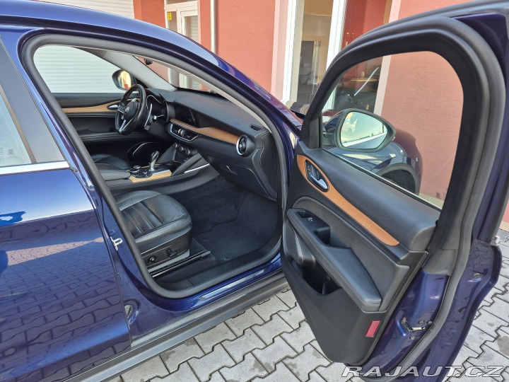 Alfa Romeo Stelvio 2.2 JTDM Super Q4 2017