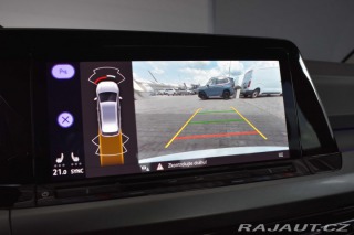 Volkswagen Golf 1.5 TSI eTSI DSG*TAŽNÉ*AC 2021