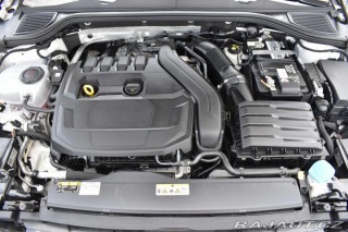 Volkswagen Golf 1.5 TSI eTSI DSG*TAŽNÉ*AC 2021