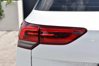 Volkswagen Golf 1.5 TSI eTSI DSG*TAŽNÉ*AC 2021