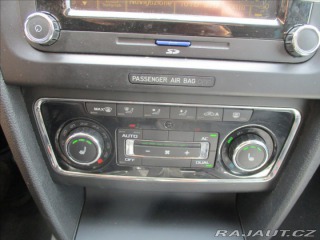 Škoda Superb 2,0 TDi CR 125kw 4x4 bez 2010