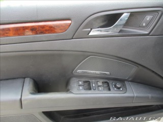 Škoda Superb 2,0 TDi CR 125kw 4x4 bez 2010